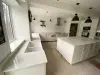 Aspen Ice quartz worktop project