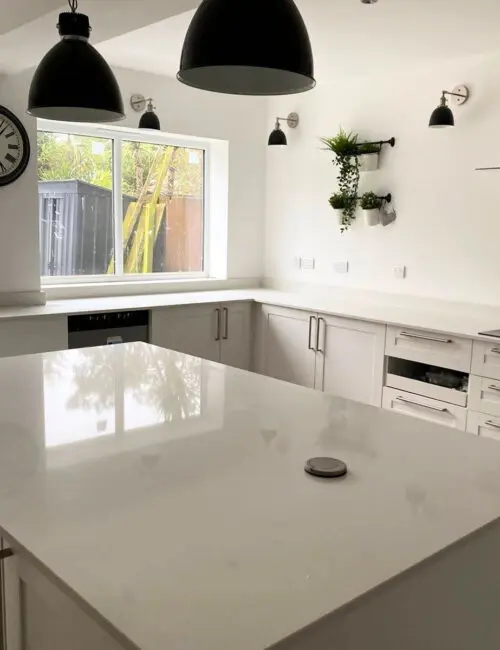 Aspen Ice quartz worktop project
