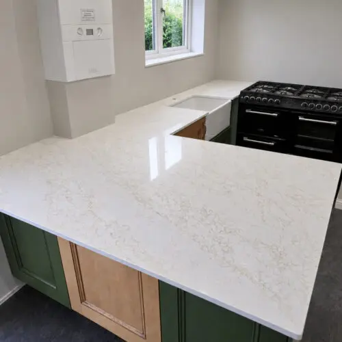 gold superior quartz worktop, brentwood project
