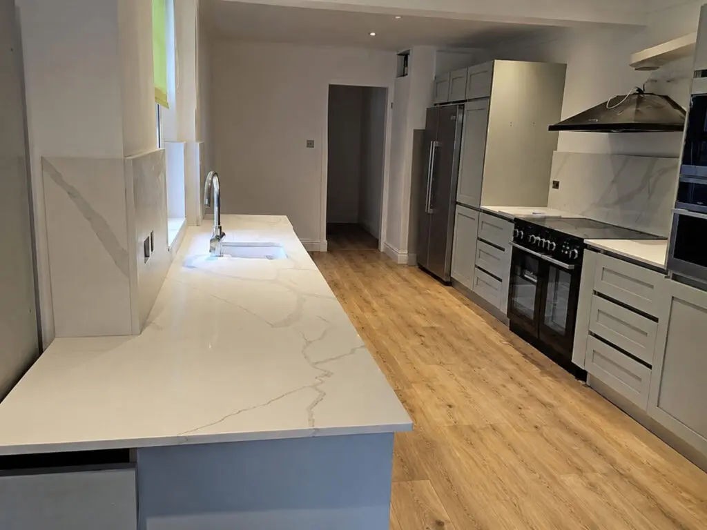 Calacatta Borghini quartz, Watford project
