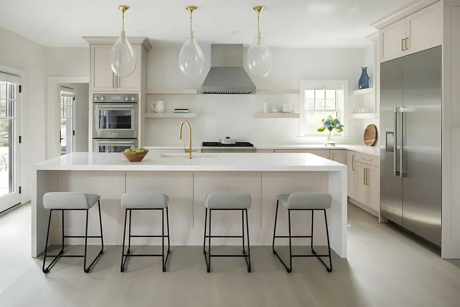 Charlotte Harrison quartz worktop in Cambridge 2025
