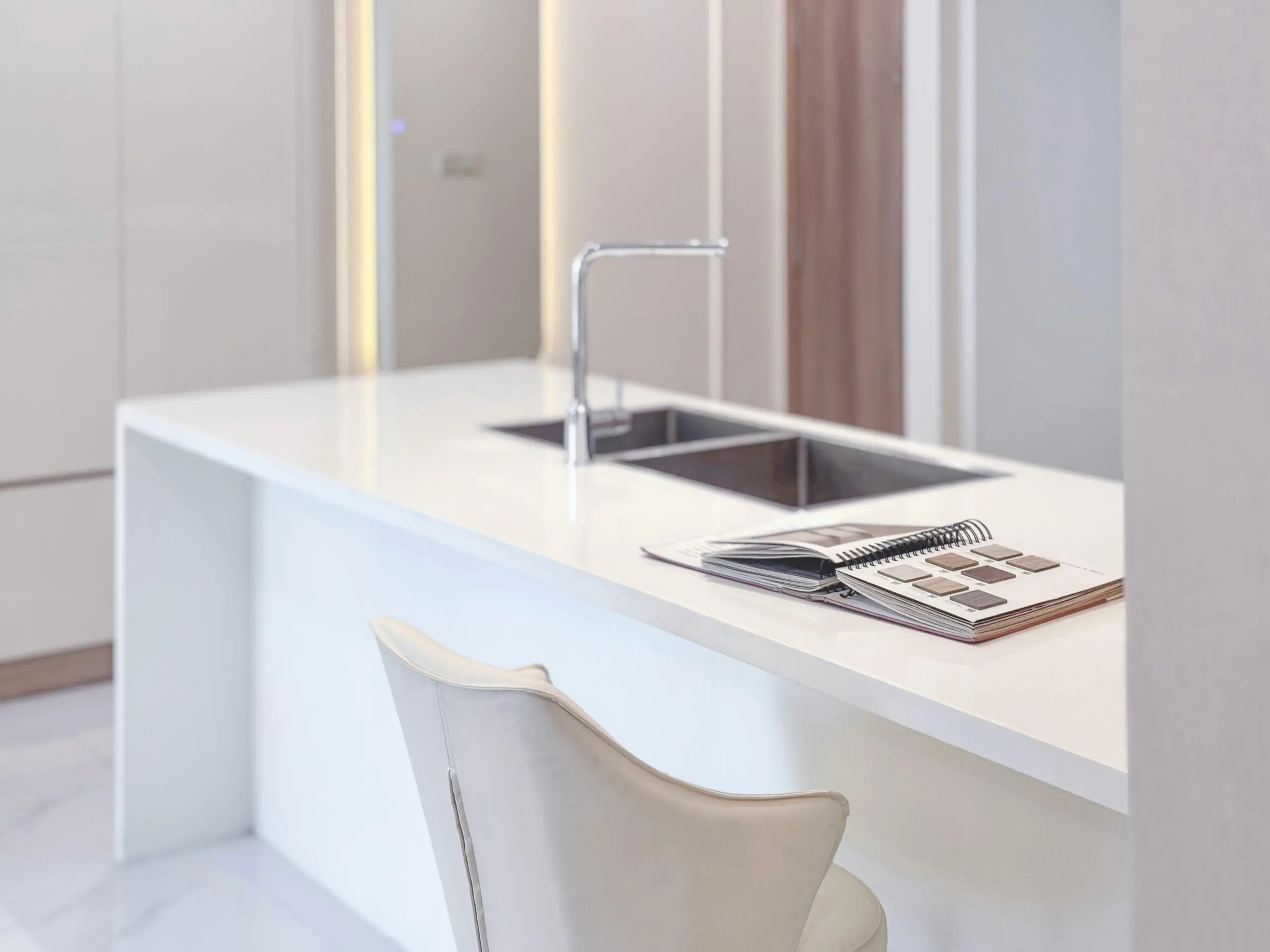 Which White Quartz is Best for Your Kitchen?