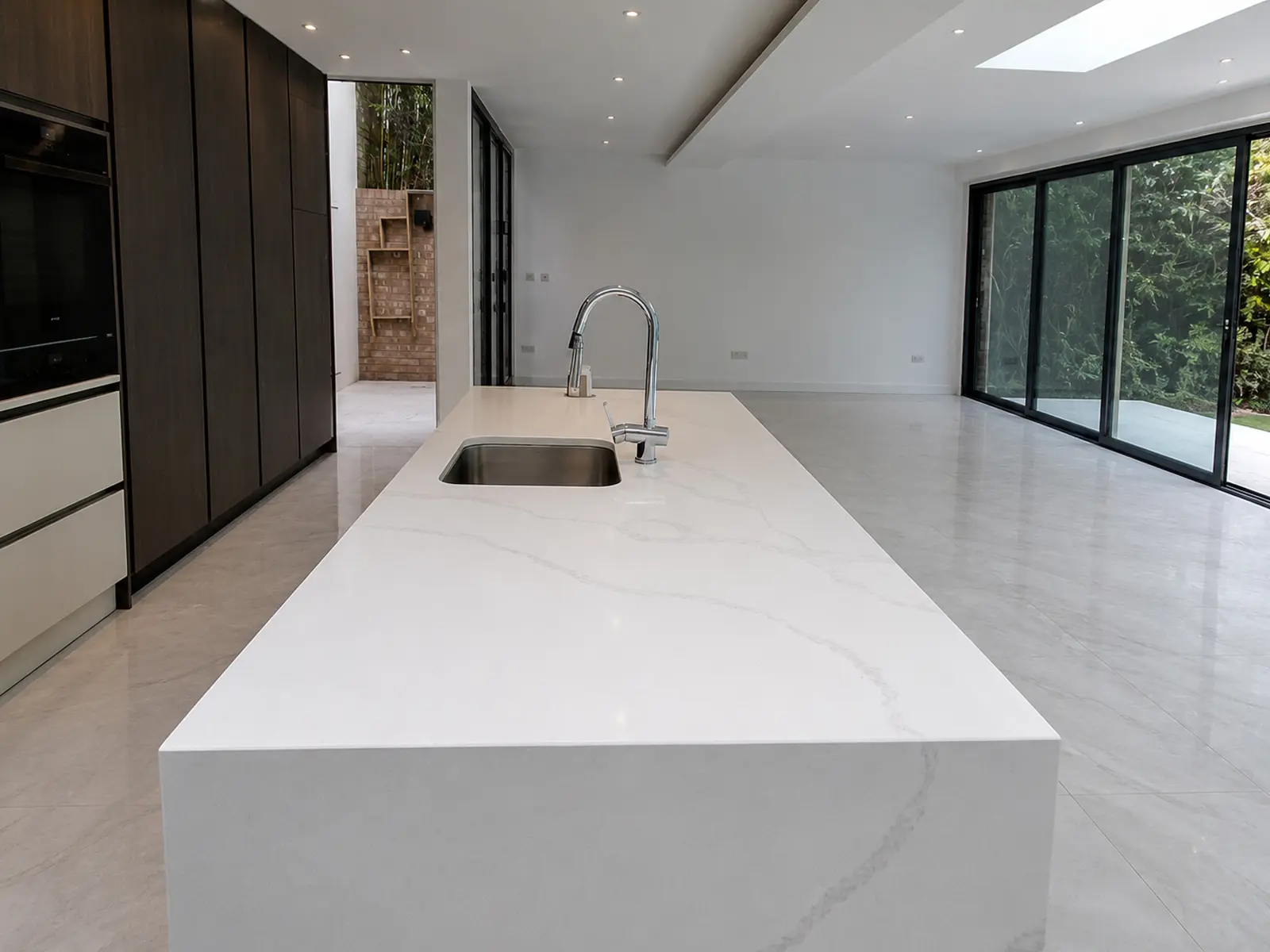 Calacatta Eternal Grey, Slough 2025, project-2