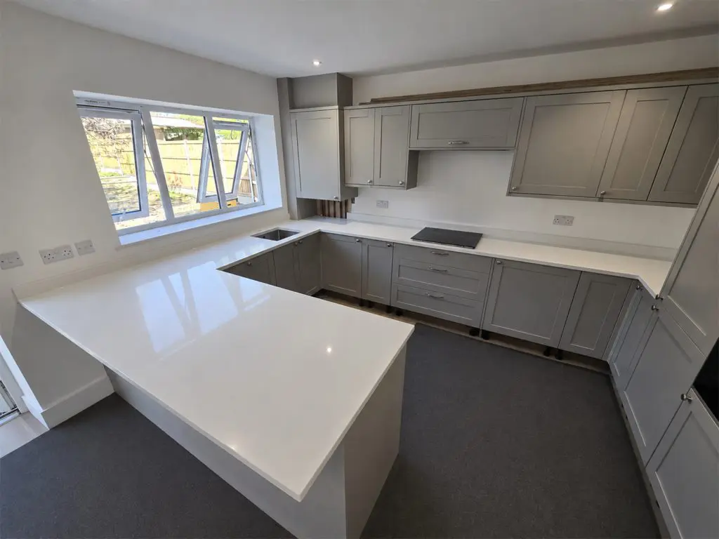 The Power of Purity: A Richmond Kitchen Defined by Light